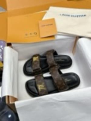 cheap quality Women Louis Vuitton Shoes Model No. 523